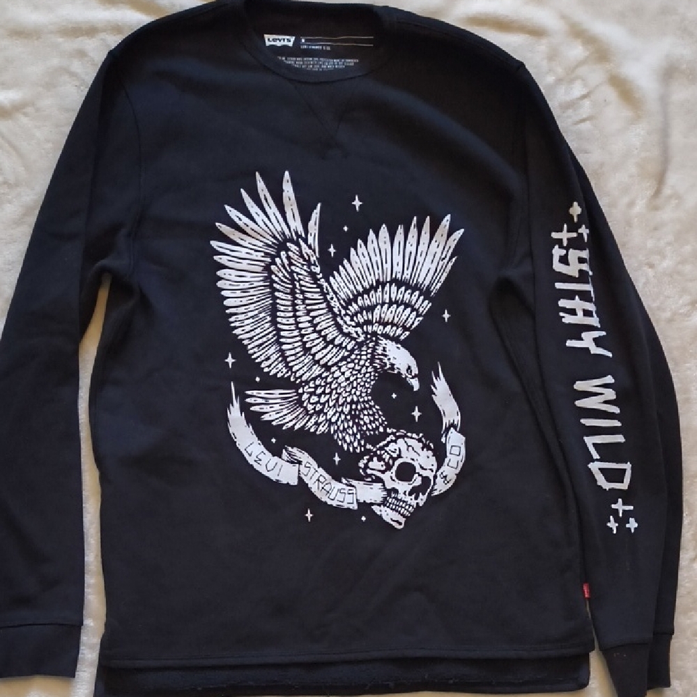 Levi's Black Crew Neck Shirt